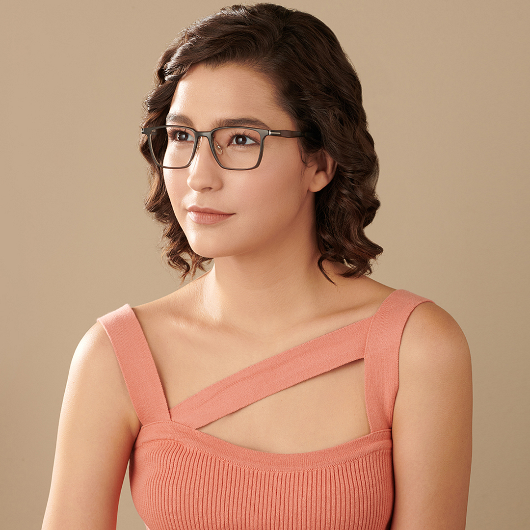 Lenskart Air LA Light Gray Full Rim Square right side