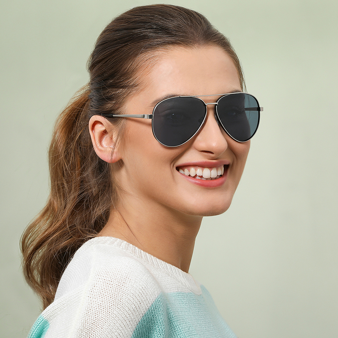 Vincent Chase Online Gunmetal Full Rim Aviator right side