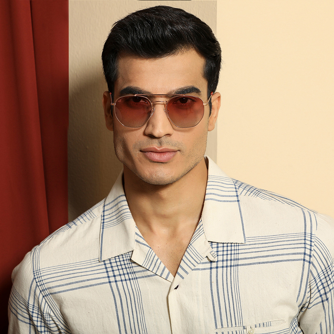 Vincent Chase Online Gold Full Rim Geometric left side