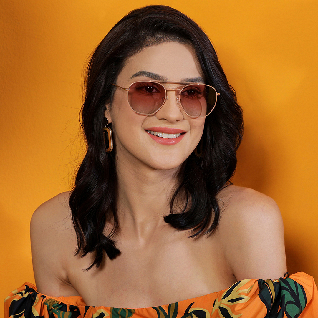 Vincent Chase Online Gold Full Rim Geometric right side