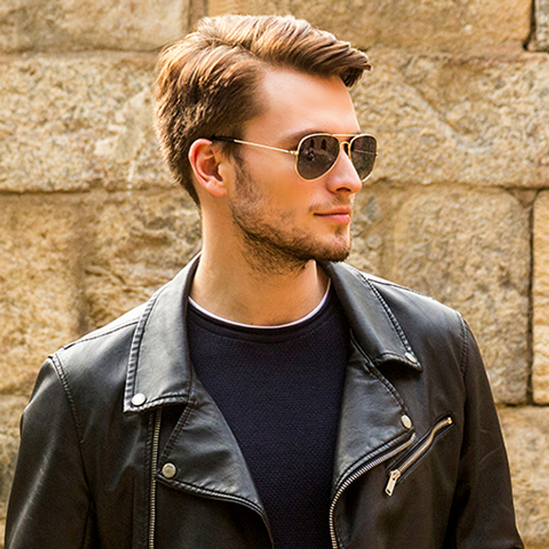 Vincent Chase Online Gold Full Rim Aviator left side