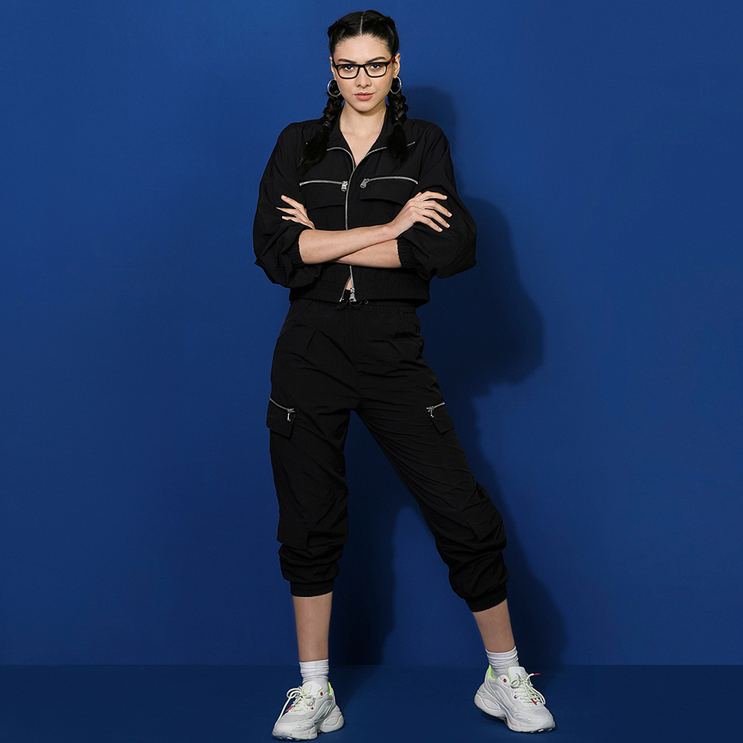 Lenskart Air Online Black Full Rim Rectangle right side