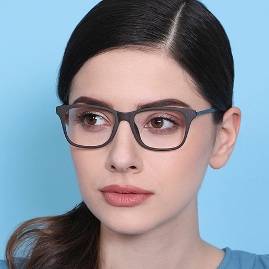 Vincent Chase Online Light Brown Full Rim Square left side