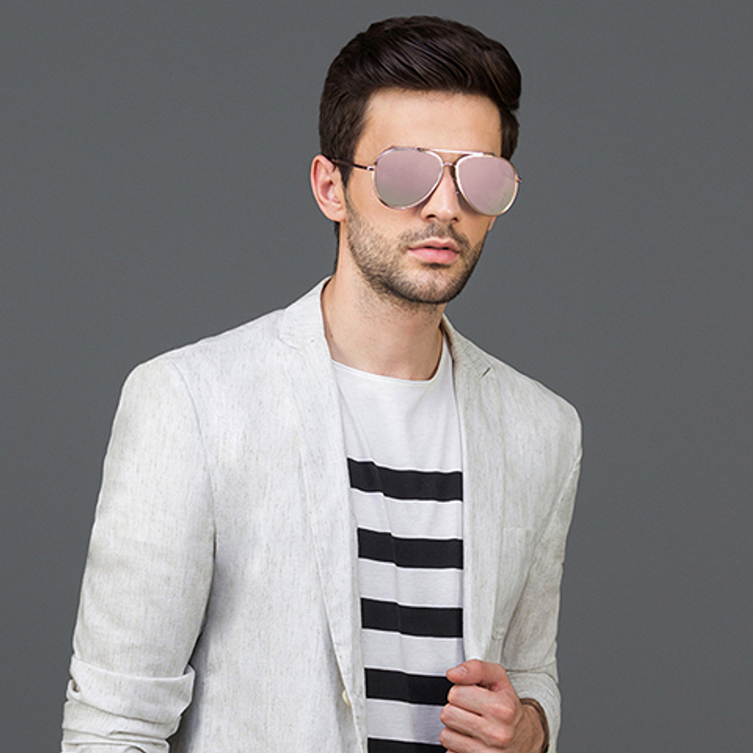 Vincent Chase Online Gold Full Rim Aviator right side
