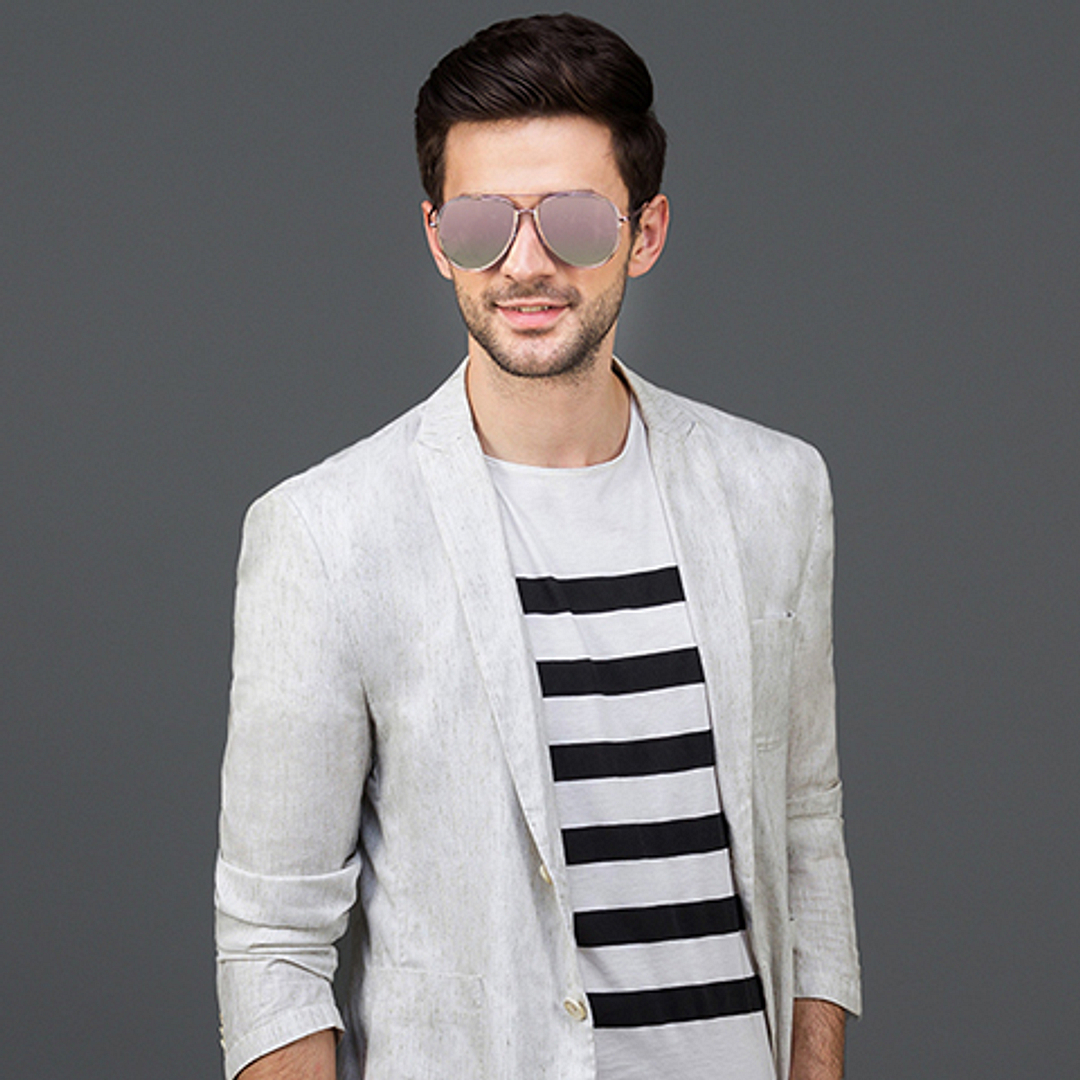 Vincent Chase Online Gold Full Rim Aviator right side
