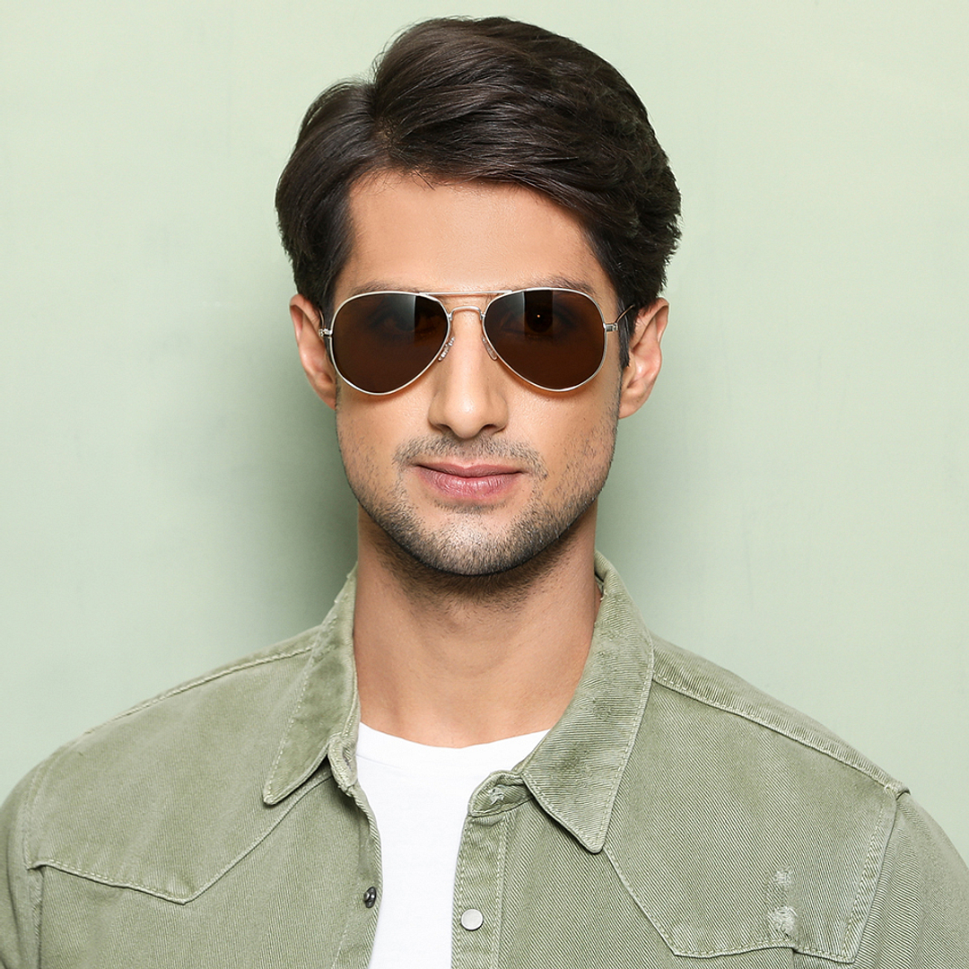 Vincent Chase Polarized Gold Full Rim Aviator right side