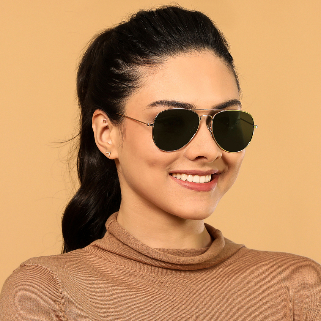 Vincent Chase Online Gold Full Rim Aviator right side