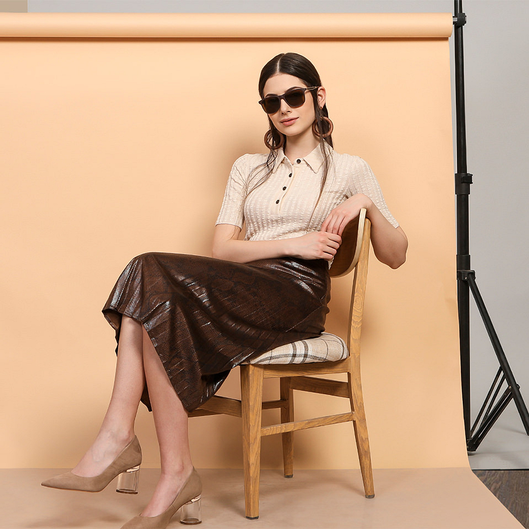 Vincent Chase Polarized Brown Full Rim Square left side