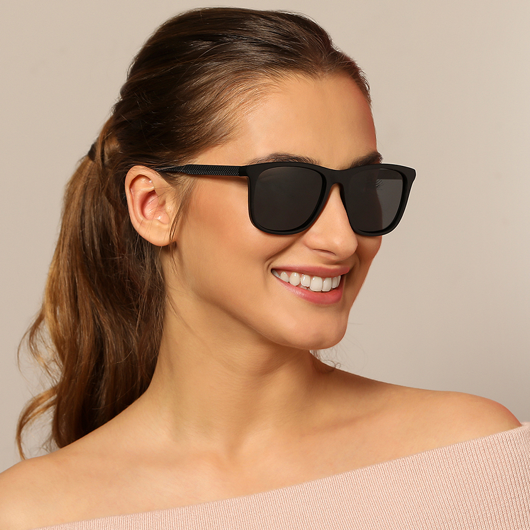 Vincent Chase Polarized Black Full Rim Square right side