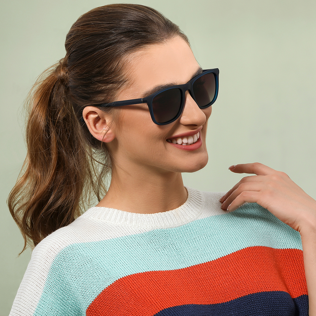 Vincent Chase Polarized Blue Full Rim Square right side