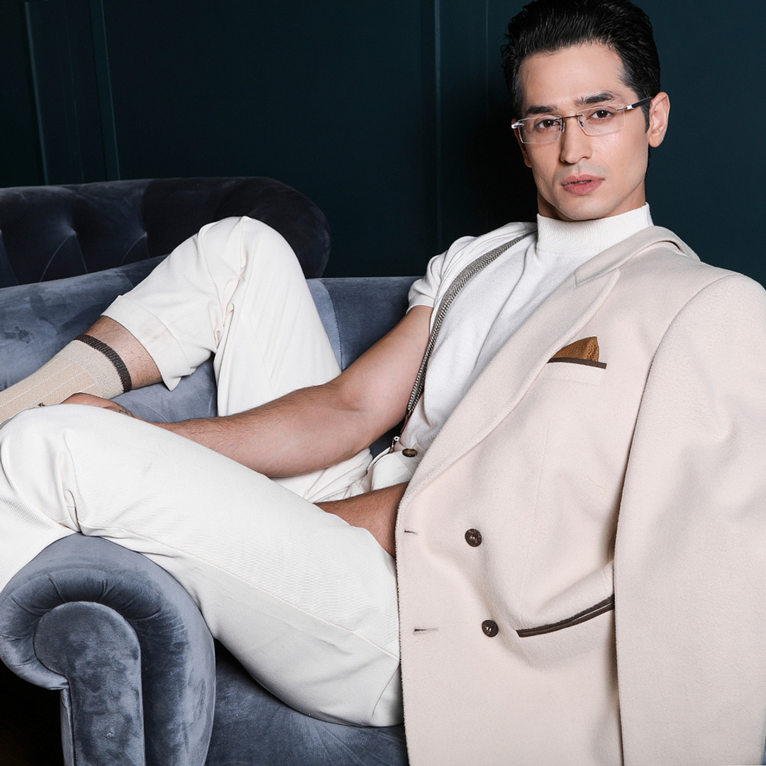 Lenskart Air Online Demi Rimless Rectangle left side