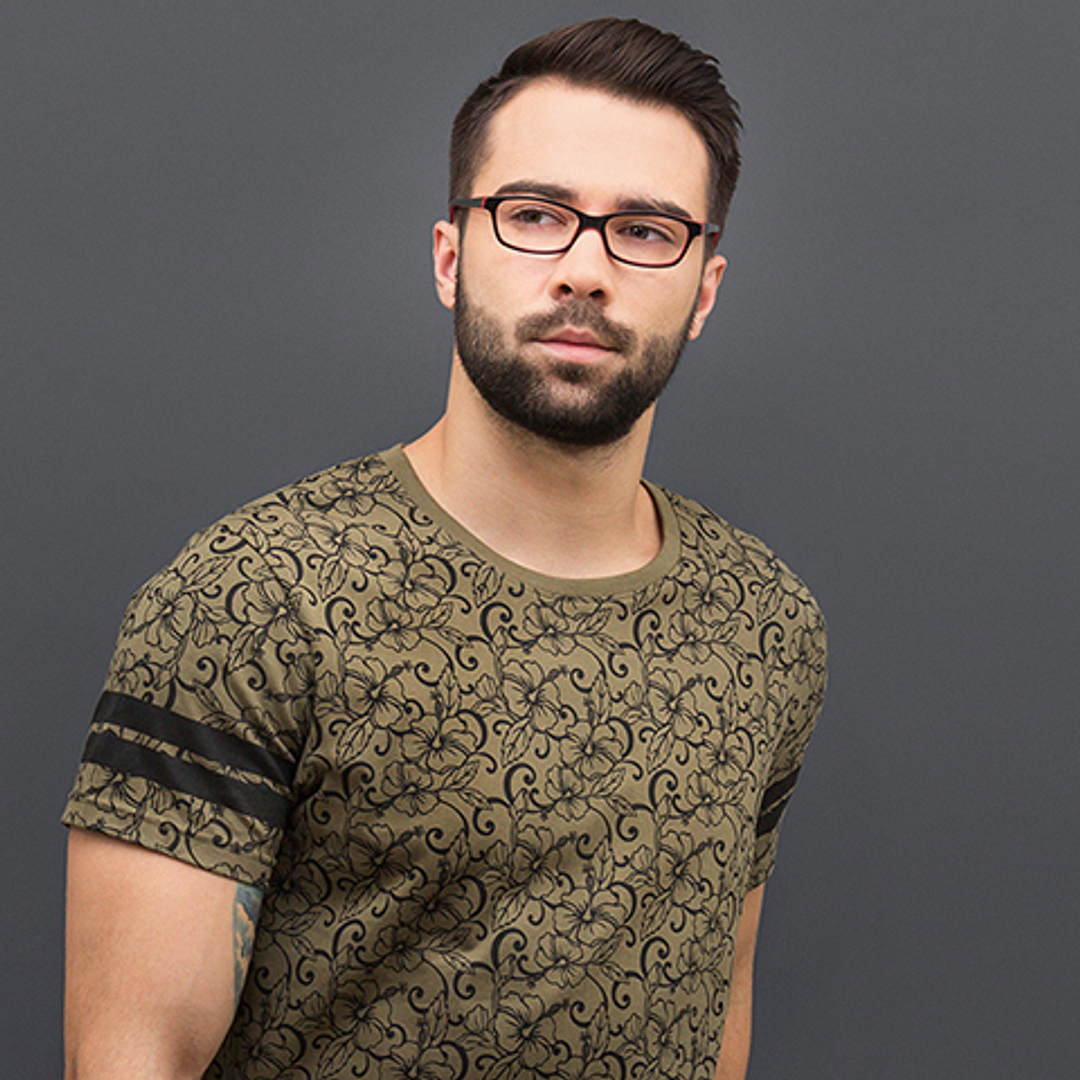 Vincent Chase Online Red Full Rim Rectangle left side