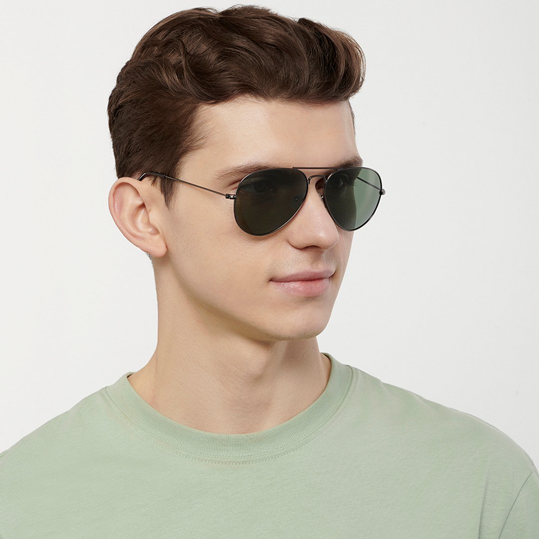 Vincent Chase Polarized Gunmetal Full Rim Aviator right side