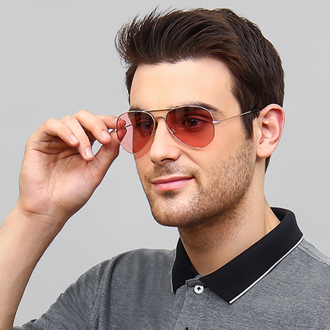 Vincent Chase Online Gold Full Rim Aviator right side