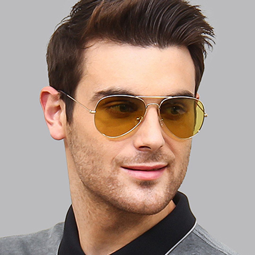Vincent Chase Online Gold Full Rim Aviator left side