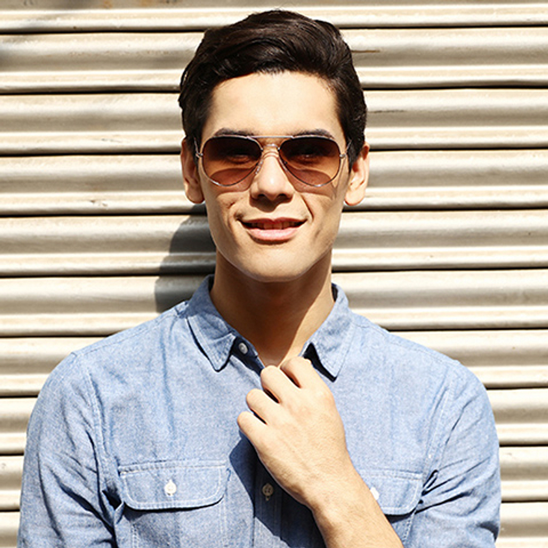 Vincent Chase Online Gold Full Rim Aviator right side