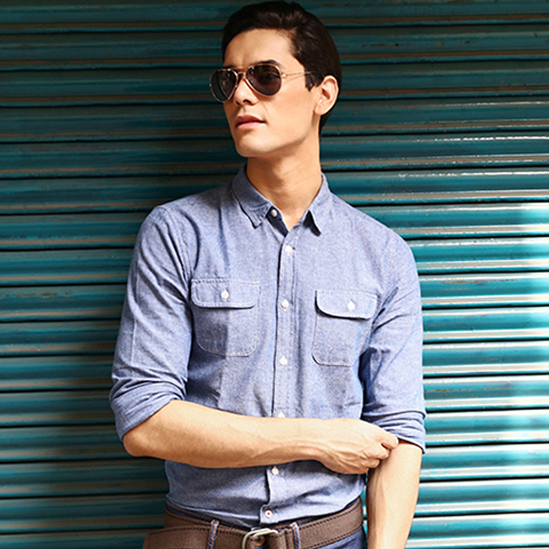 Vincent Chase Polarized Gold Full Rim Aviator left side