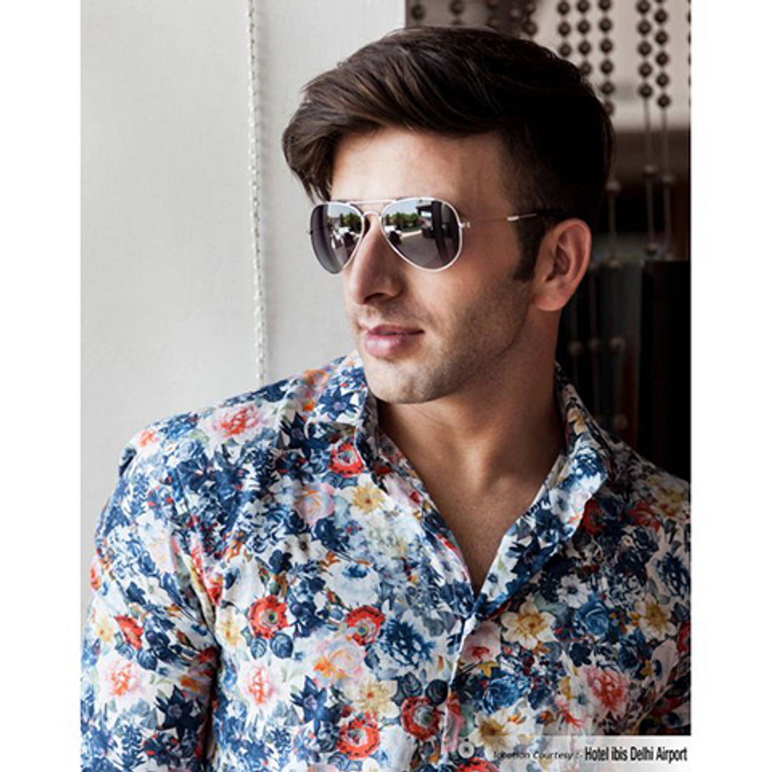 Vincent Chase Online Silver Full Rim Aviator left side