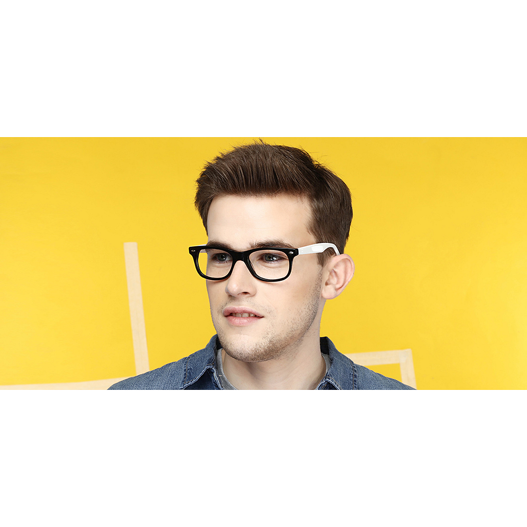 Vincent Chase Online Black Full Rim Rectangle left side