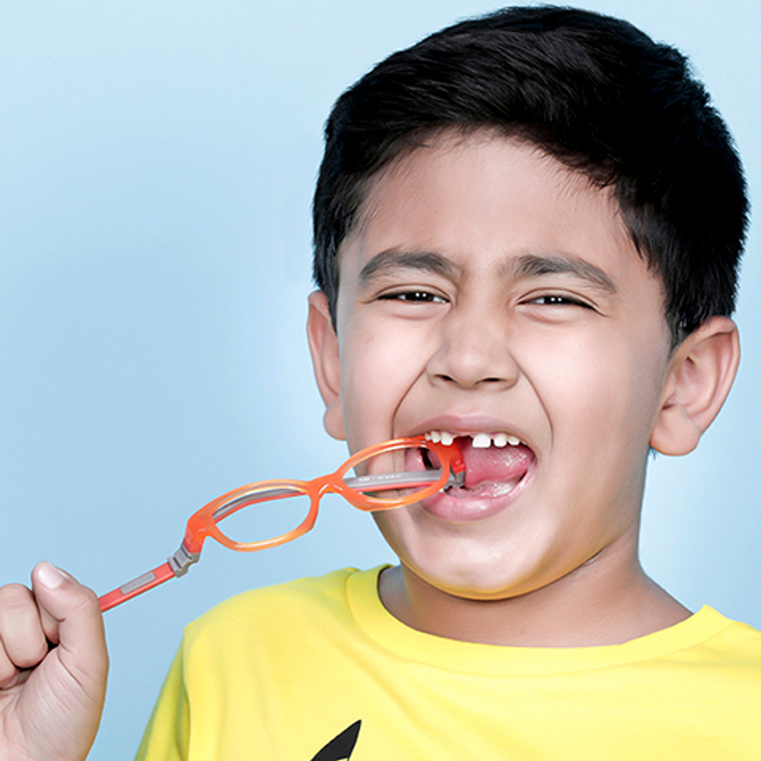 Hooper Online Orange Transparent Full Rim Round left side