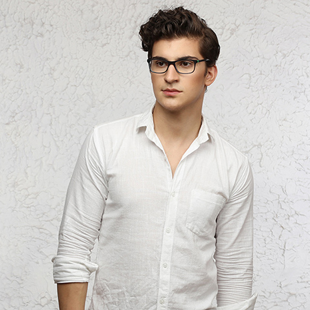 Vincent Chase Online Gray Transparent Full Rim Rectangle left side
