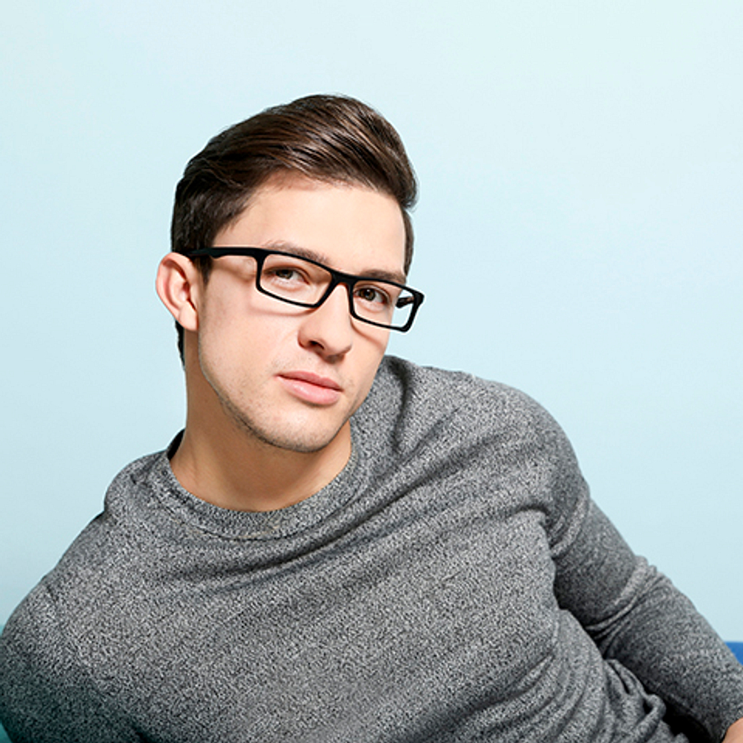 Vincent Chase Online Black Full Rim Rectangle left side