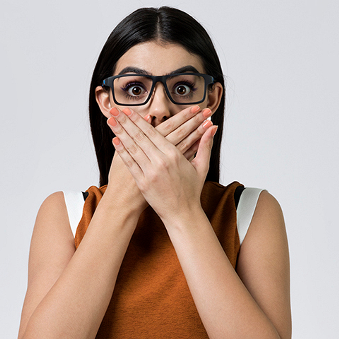 Lenskart Air Online Light Gray Full Rim Rectangle right side