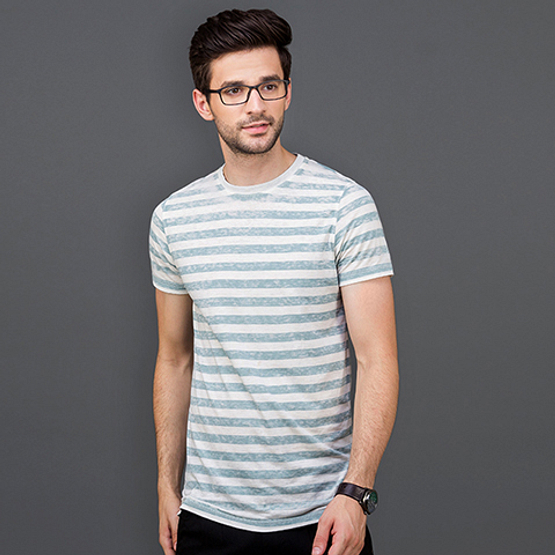 Lenskart Air Online Black Full Rim Rectangle left side