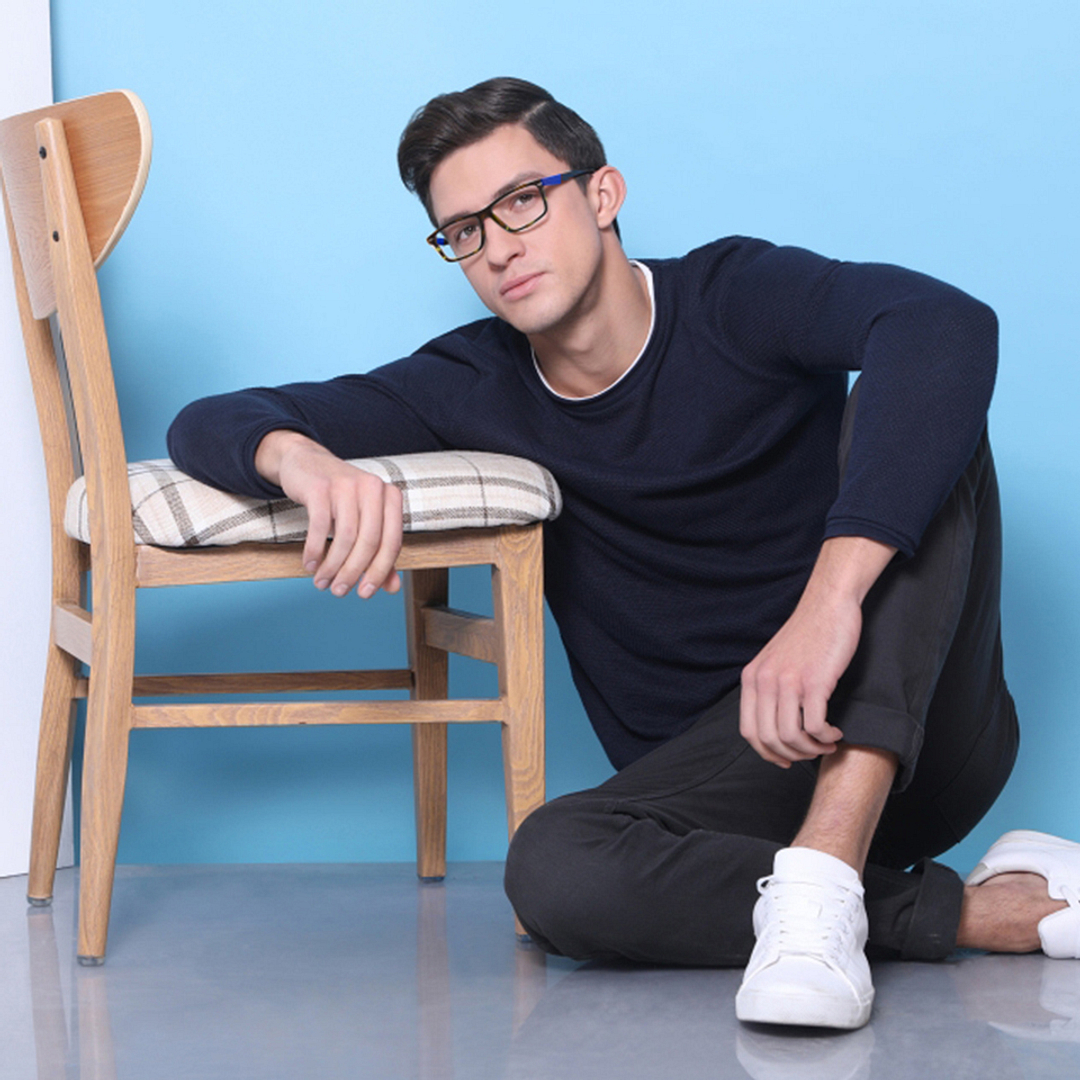 Vincent Chase Online Tortoise Full Rim Rectangle left side