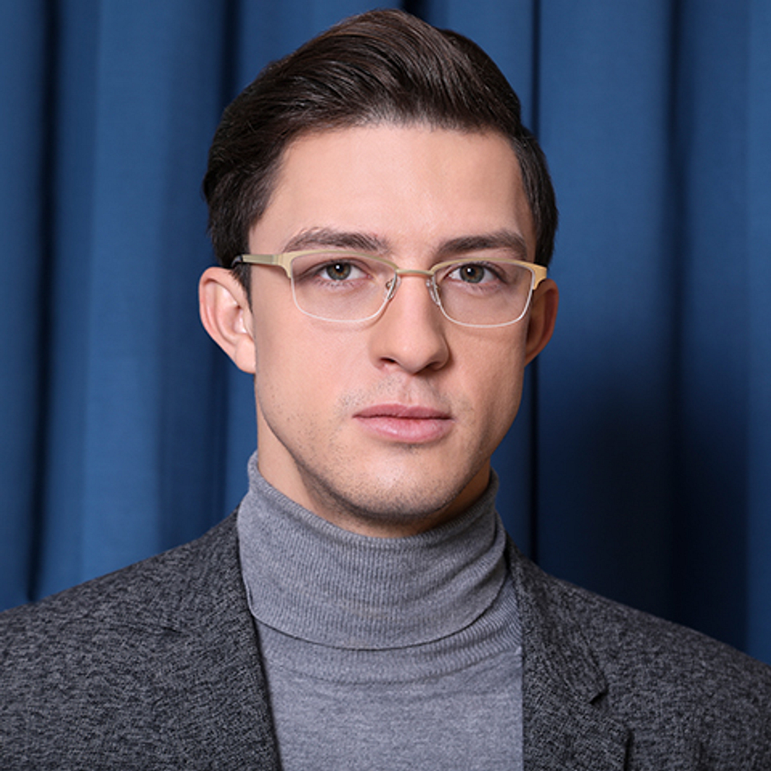 Vincent Chase Online Gold Half Rim Rectangle right side