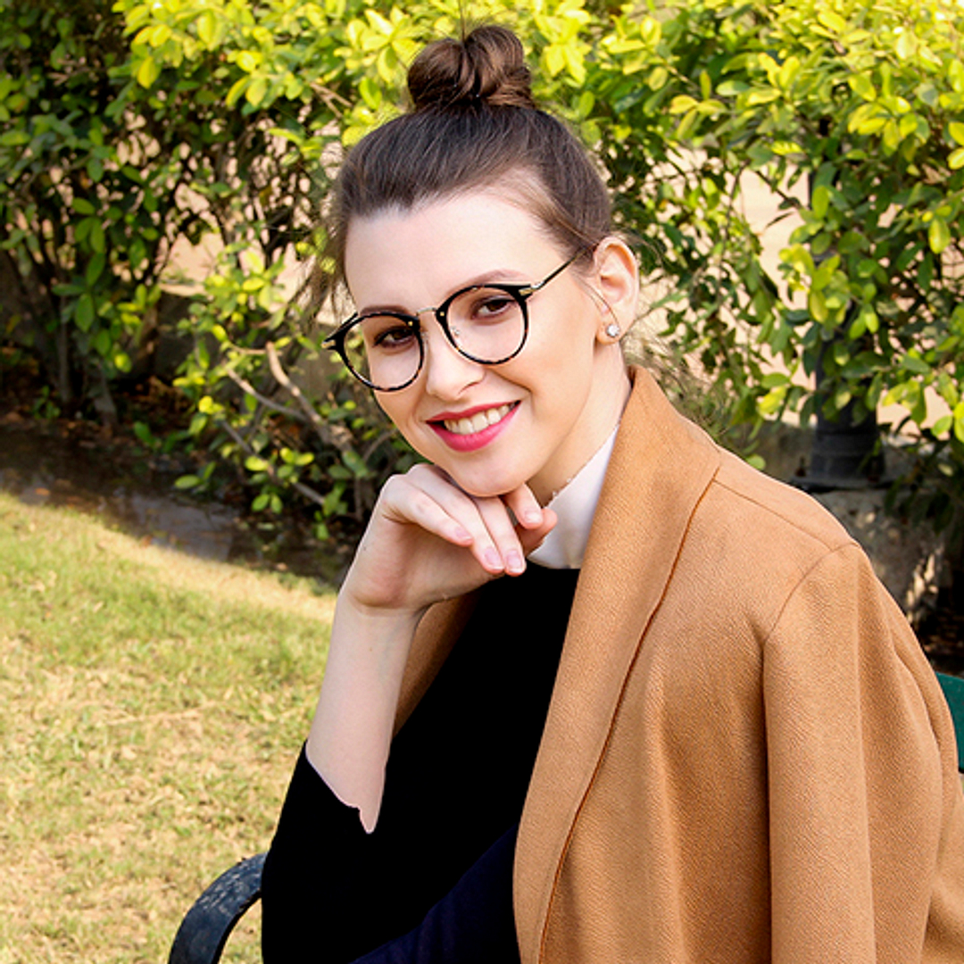 Lenskart Air Online Light Brown Full Rim Round left side