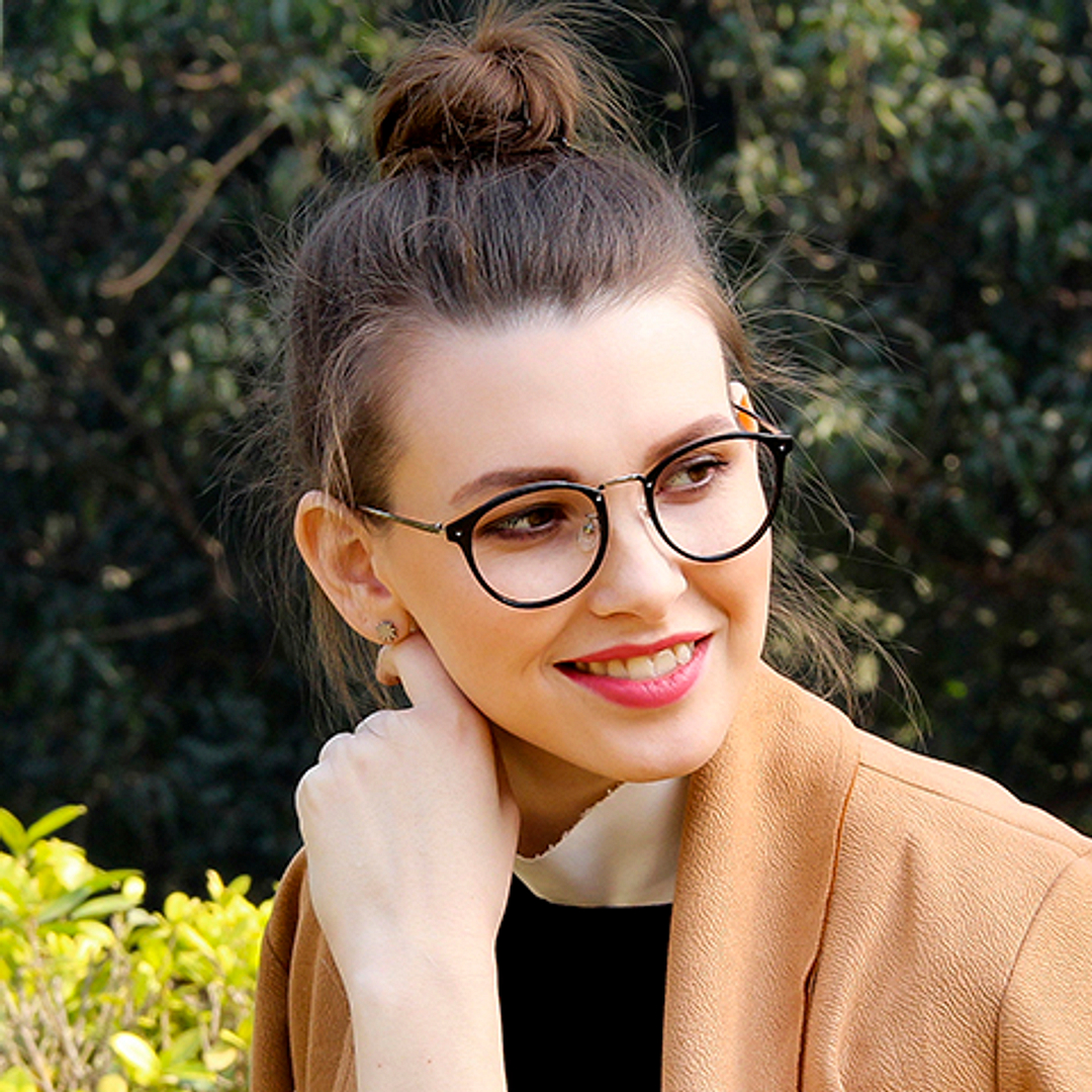 Lenskart Air Online Dark Gunmetal Full Rim Round left side