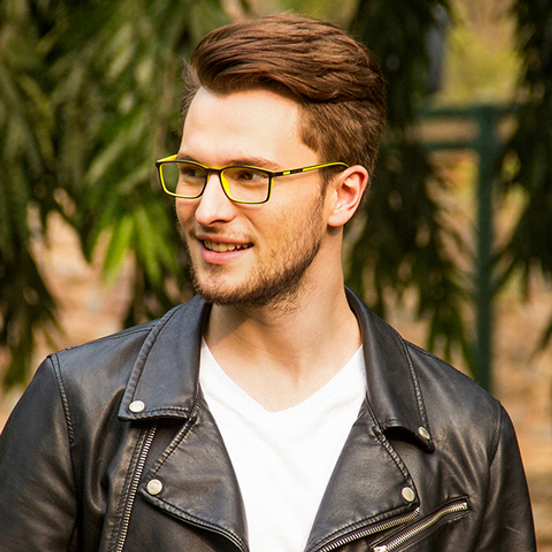 Lenskart Air Online Black Full Rim Rectangle right side