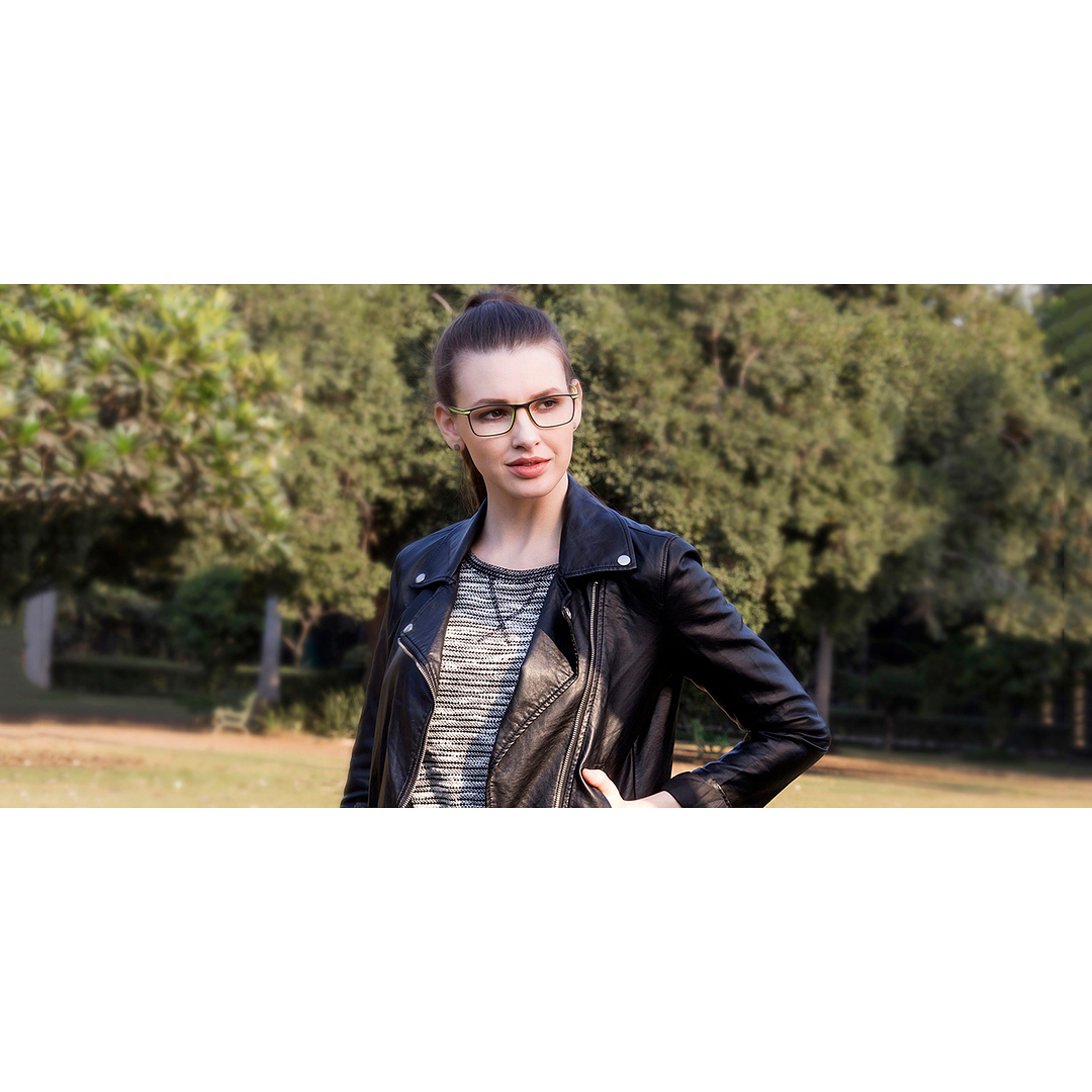 Lenskart Air Online Black Full Rim Rectangle right side