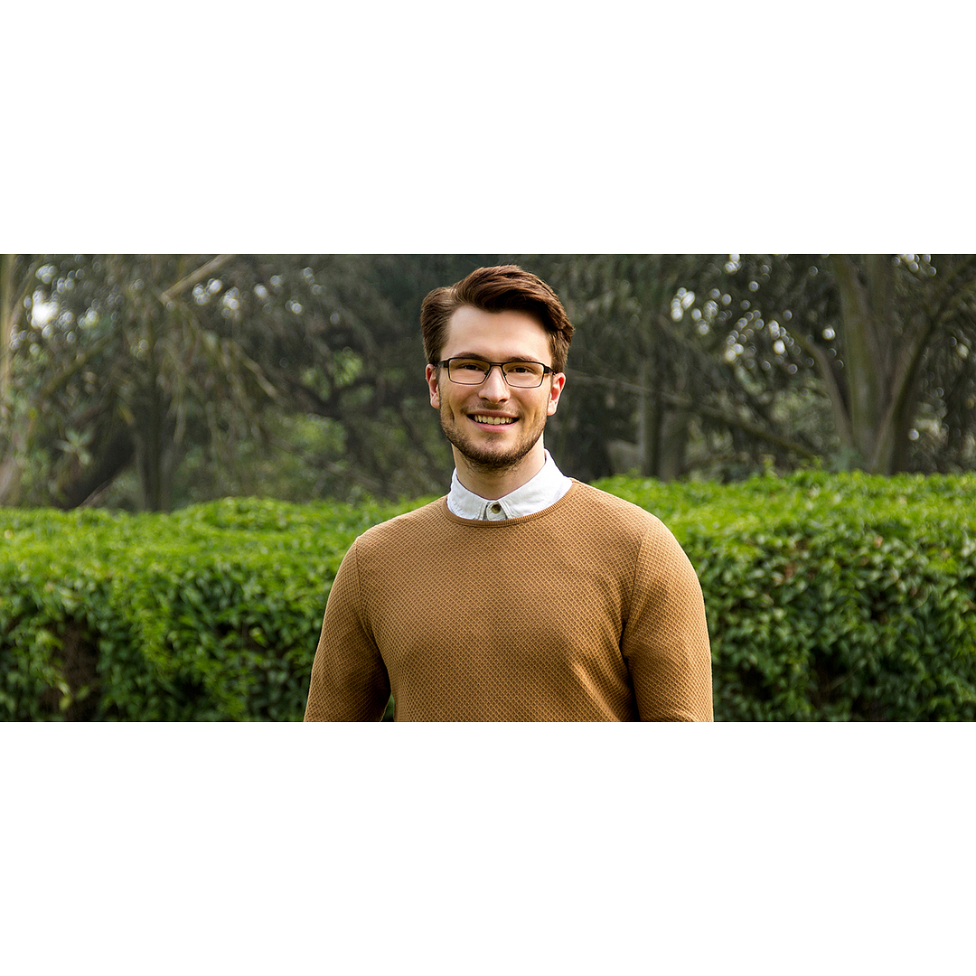 Vincent Chase Online Black Full Rim Rectangle left side