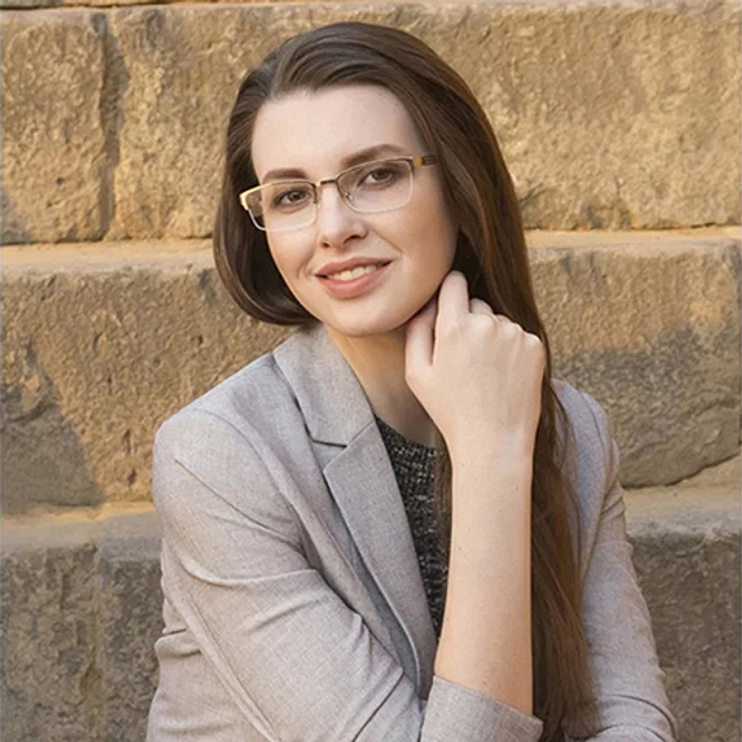 Vincent Chase Online Gold Half Rim Rectangle left side