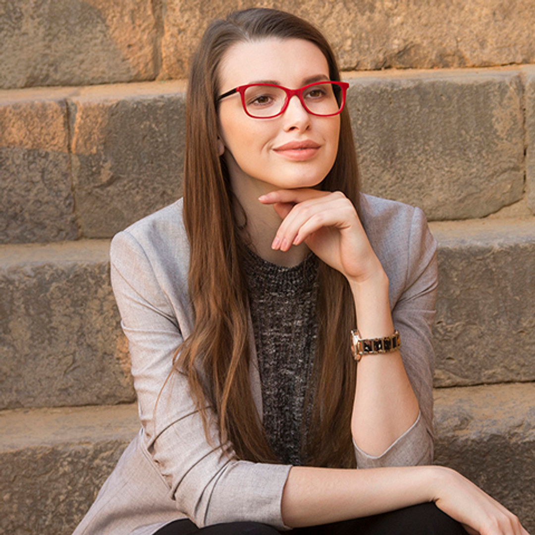 Vincent Chase Online Red Full Rim Rectangle left side