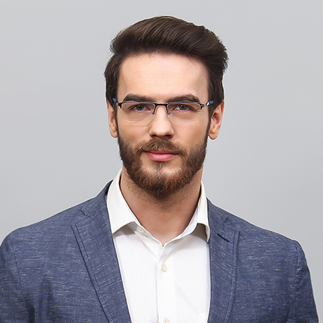 Vincent Chase Online Mid Gunmetal Half Rim Rectangle left side