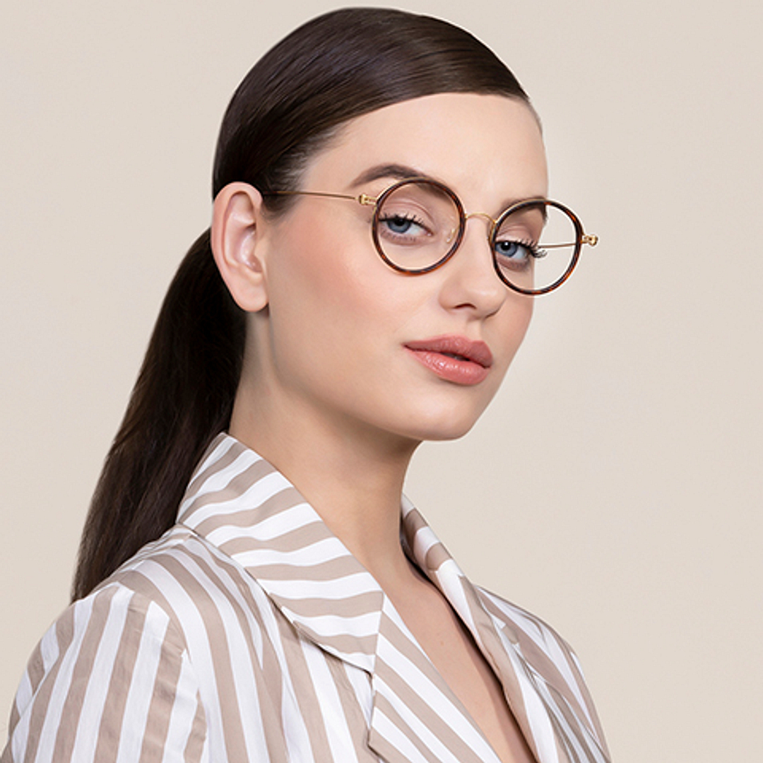 Lenskart Air Online Golden Brown Full Rim Round right side