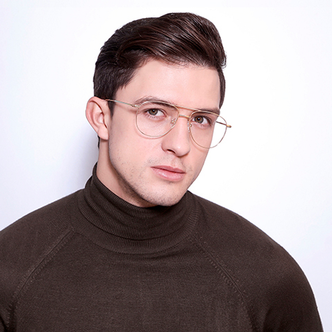 Vincent Chase Online Gold Full Rim Aviator left side