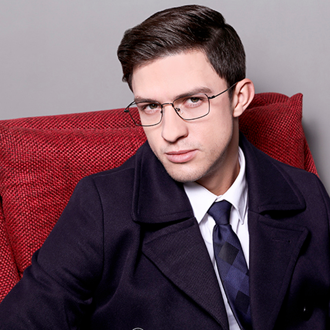 Vincent Chase Online Mid Gunmetal Full Rim Rectangle left side