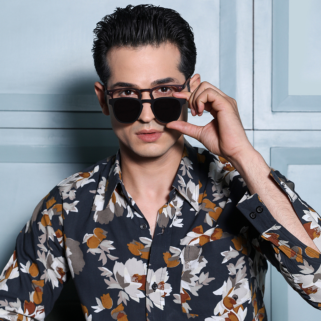 Lenskart Air Online Red Full Rim Square right side