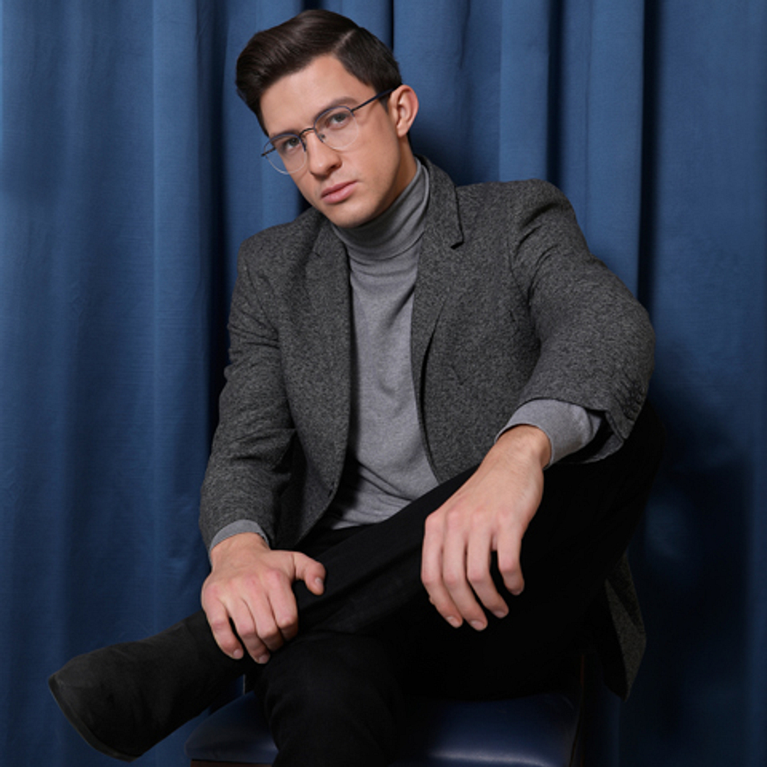 Vincent Chase Online Mid Gunmetal Half Rim Round right side