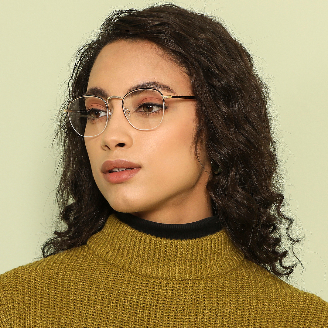 Vincent Chase Online Gold Half Rim Round right side