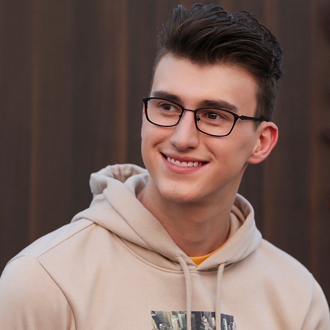 Vincent Chase Online Black Full Rim Rectangle left side