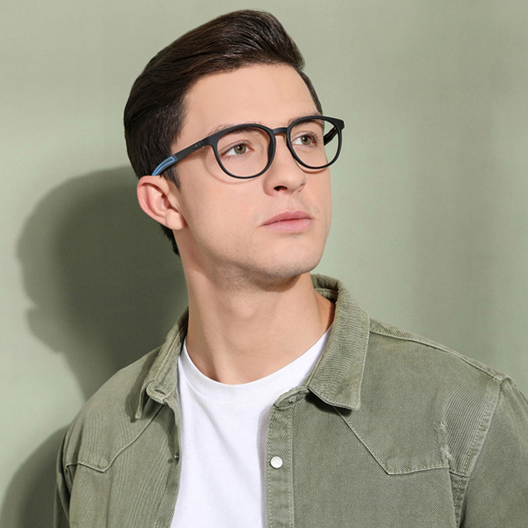 Lenskart Air Online Black Full Rim Round right side