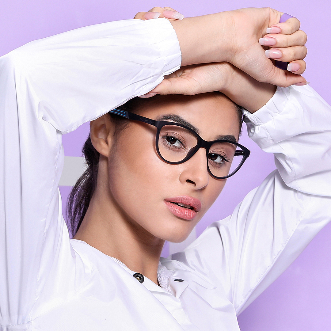 Lenskart Air Online Gray Transparent Full Rim Cat Eye right side