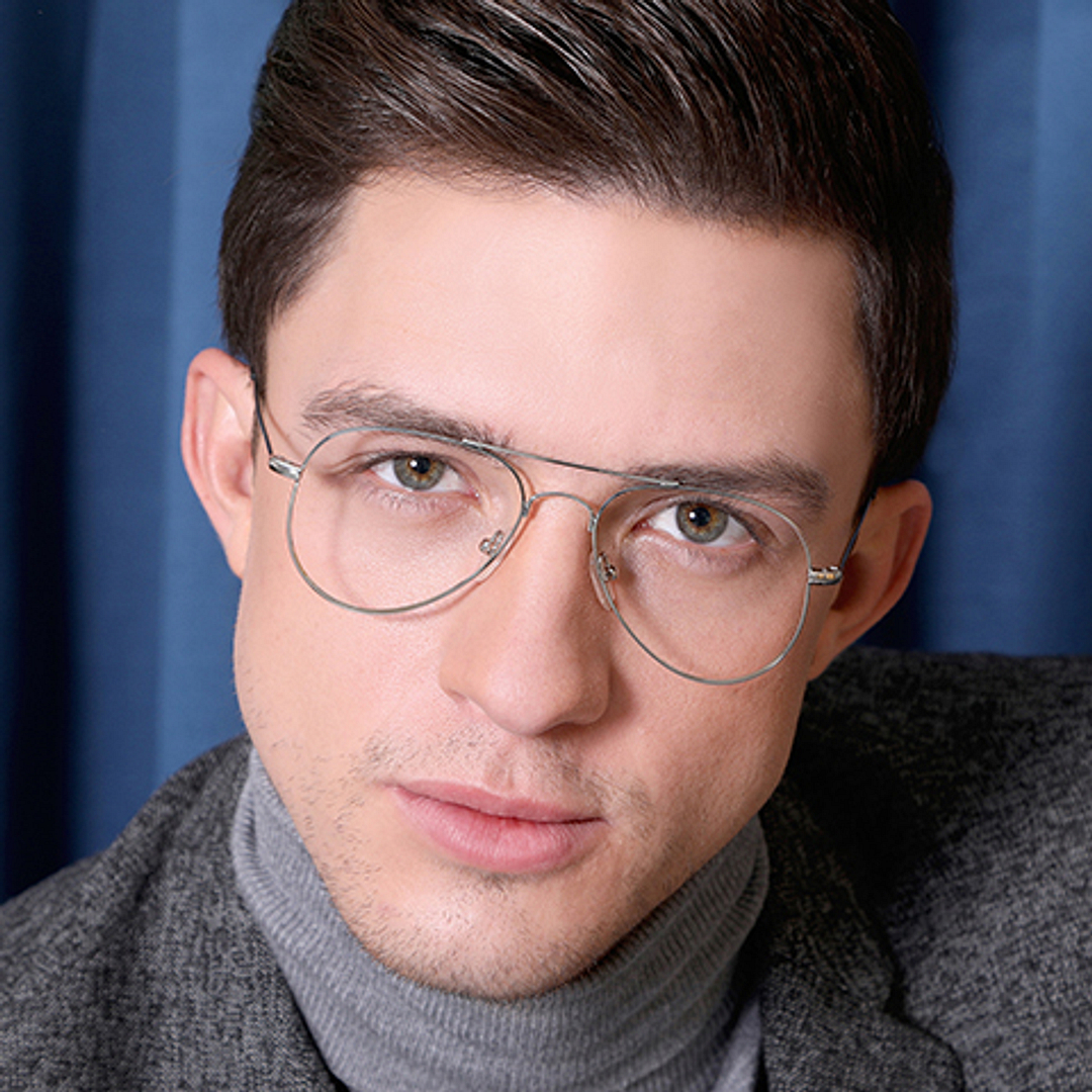 Vincent Chase Online Silver Full Rim Aviator left side