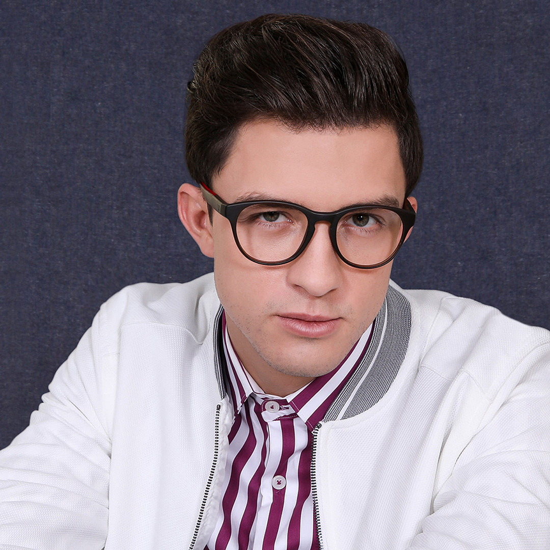 Lenskart Air Online Black Full Rim Round left side