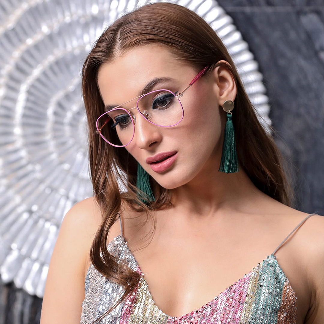 Vincent Chase Online Gold Full Rim Aviator left side